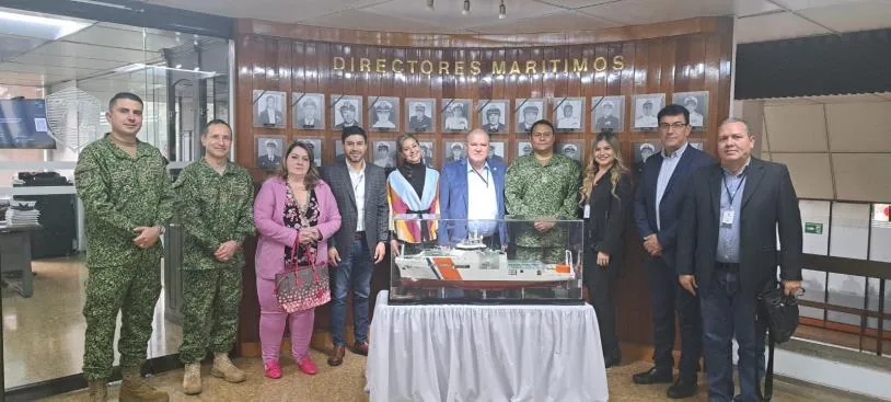 Encuentro de TECNOVA con la Dirección General Marítima y la Universidad de Medellín